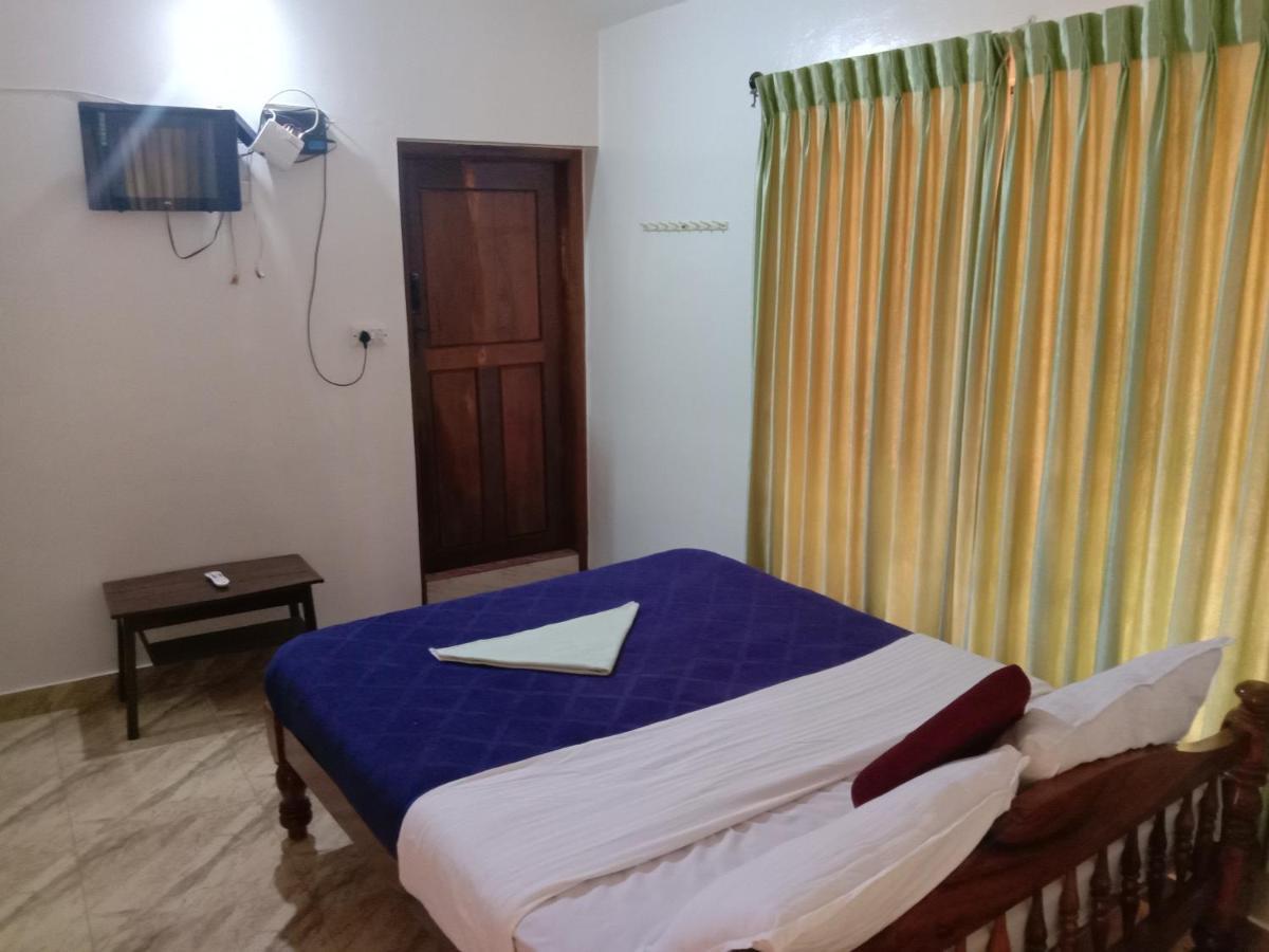 Shivalaya Homestay, Madikeri Siddāpur Екстериор снимка