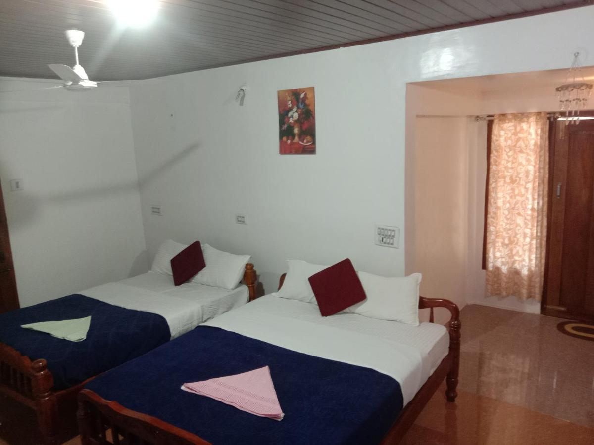 Shivalaya Homestay, Madikeri Siddāpur Екстериор снимка