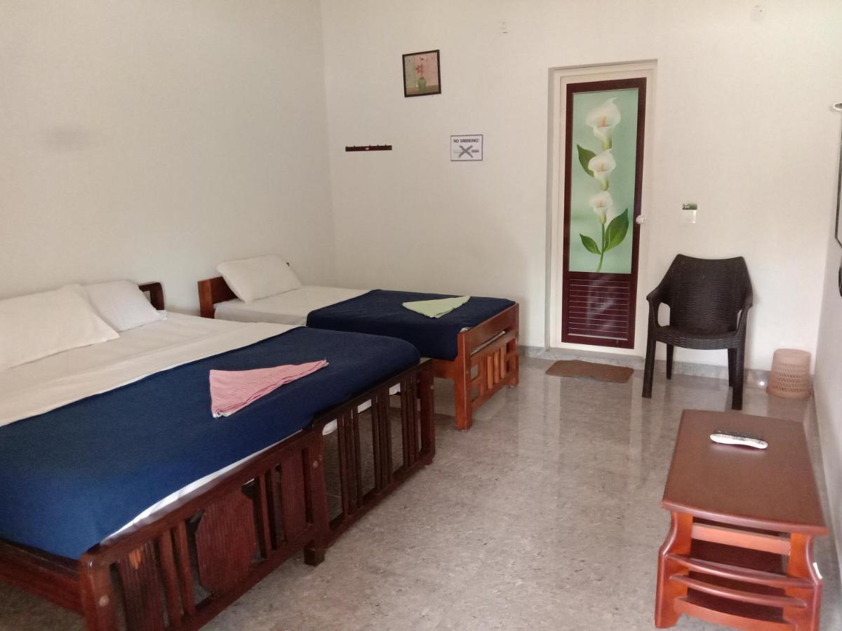 Shivalaya Homestay, Madikeri Siddāpur Екстериор снимка