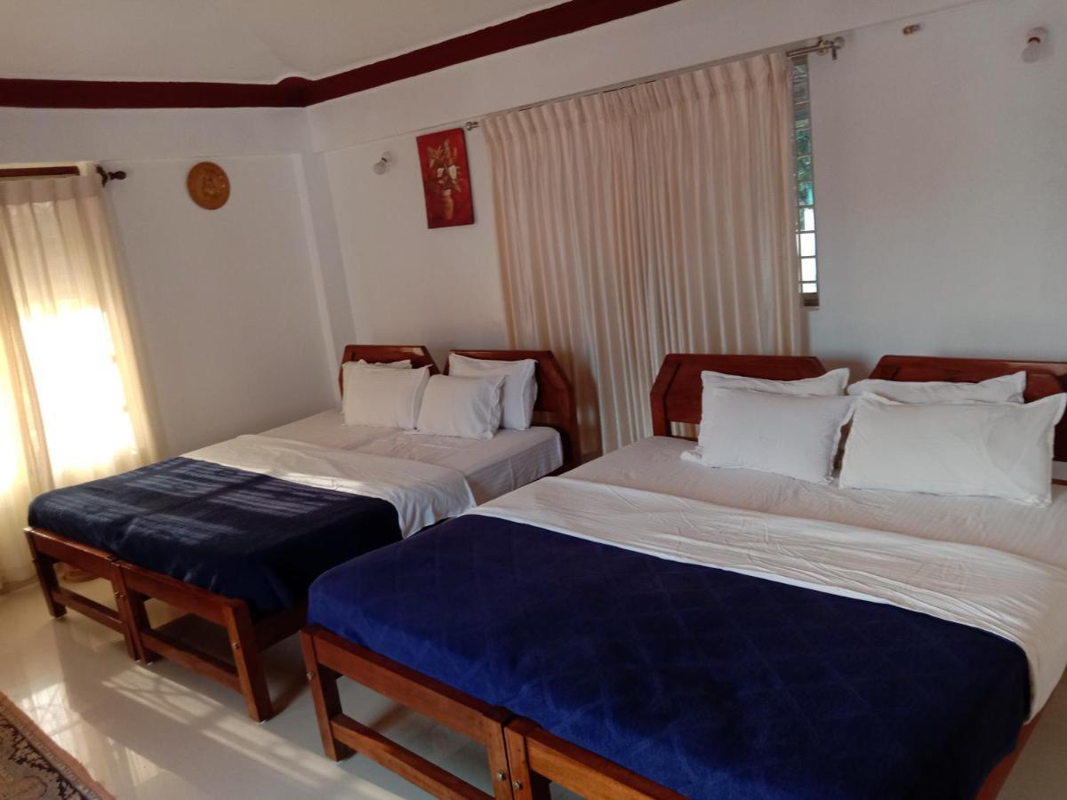 Shivalaya Homestay, Madikeri Siddāpur Екстериор снимка