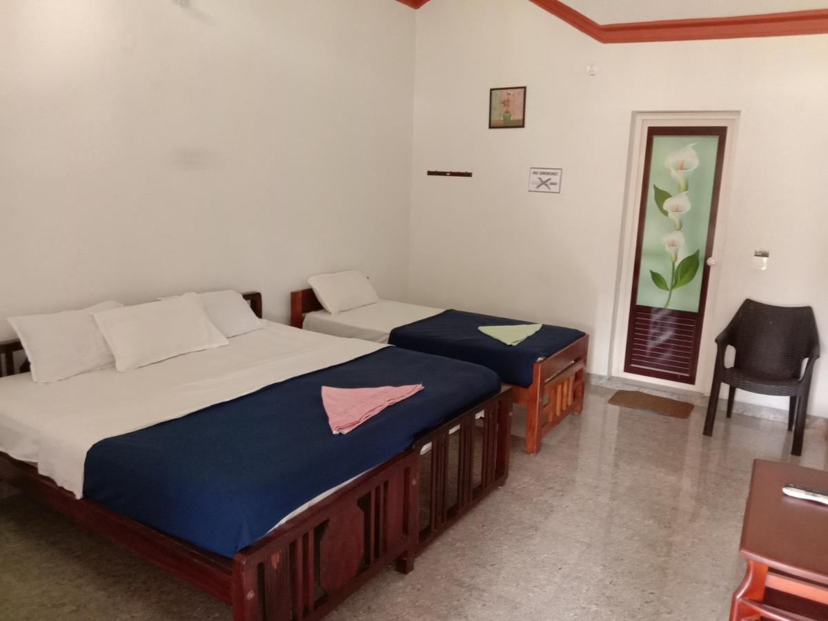 Shivalaya Homestay, Madikeri Siddāpur Екстериор снимка