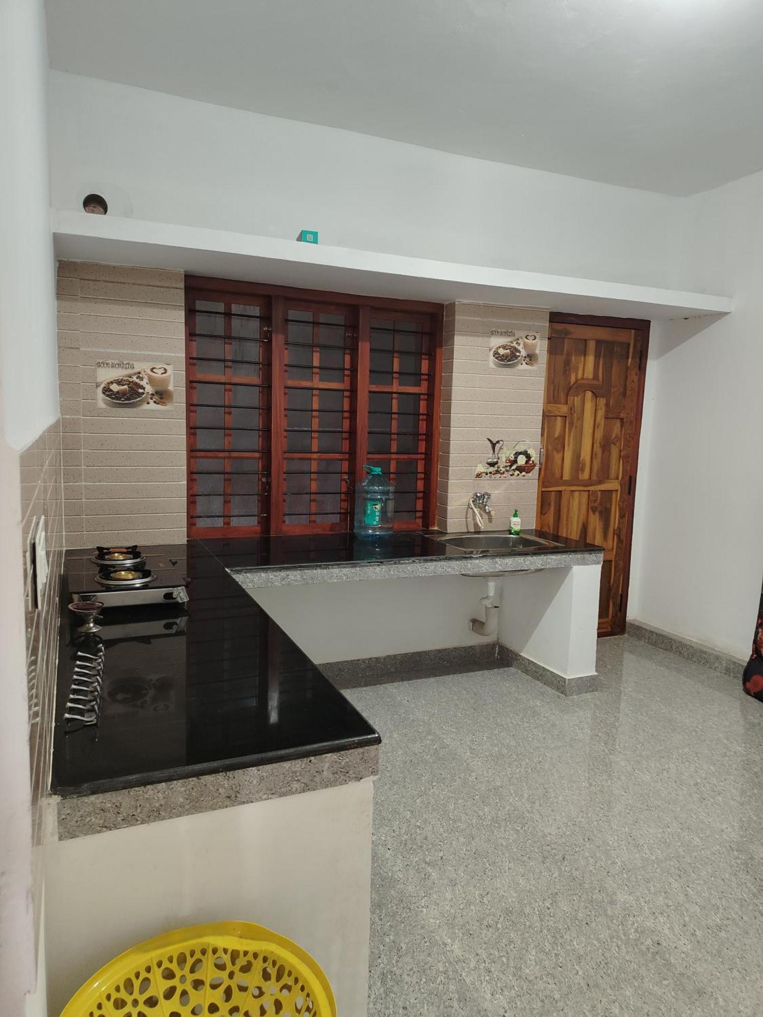 Shivalaya Homestay, Madikeri Siddāpur Екстериор снимка